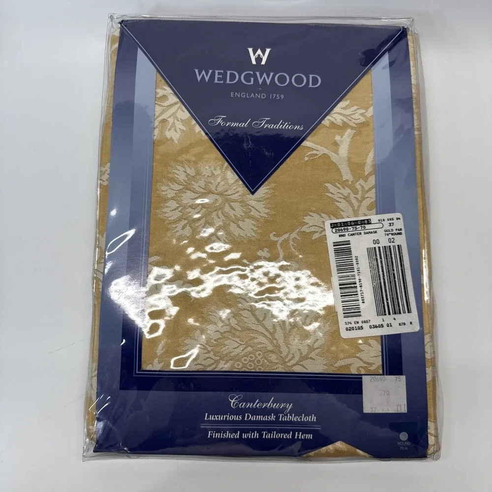 Vintage Wedgewood Canterbury Gold Tablecloth‎ 70